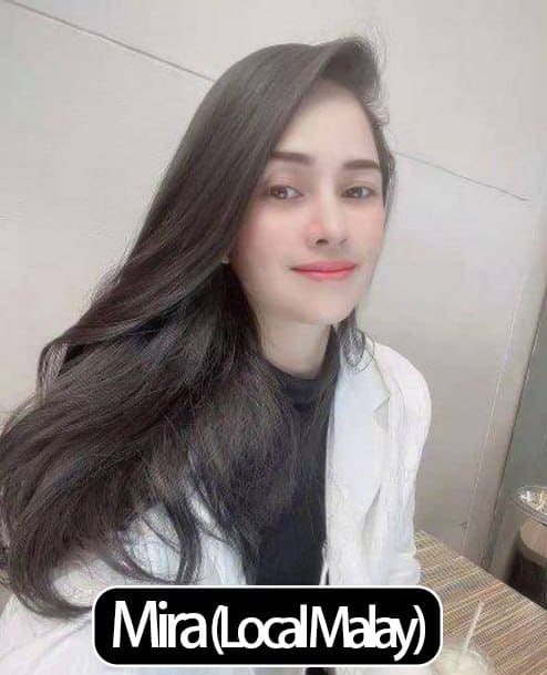 Hot Local model in kissb2b